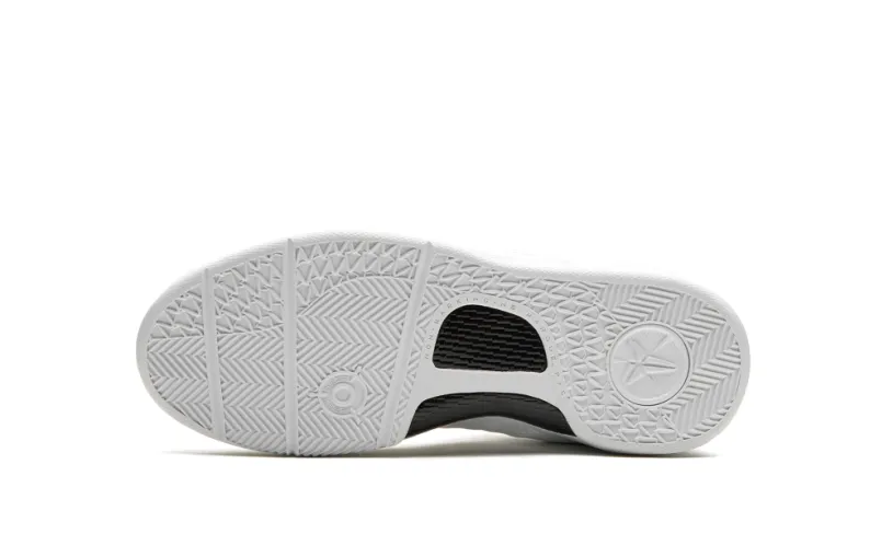 Nike Basketball Kobe 8 Protro GS 'Triple White'